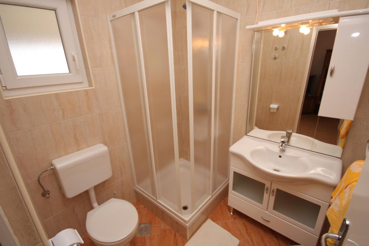Apartment Supetarska Draga - Donja 2013B Ngoại thất bức ảnh
